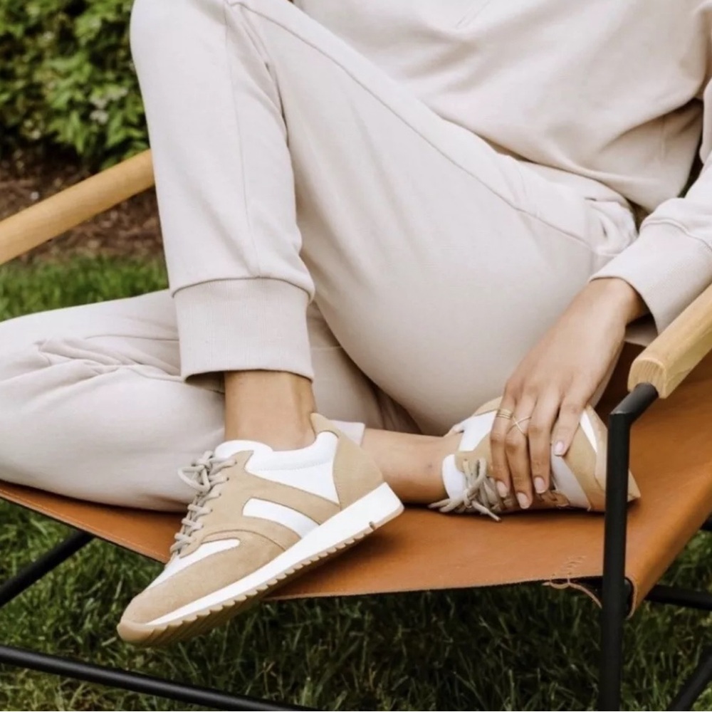 Able Blake Trainer Sneaker - Women’s Size 10 in Tan & White